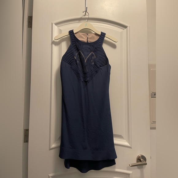 Silk dress by Karen Millen - Picture 2 of 4